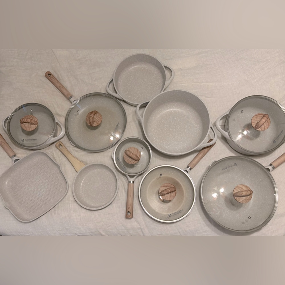 Masterclass Complete Pot and Pan Set-Cream 16 pieces